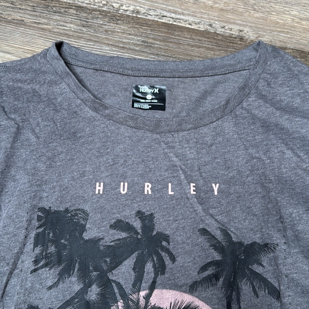 HURLEY | NWT Men's Long Sleeve Graphic Tee size large - Picture 3 of 5